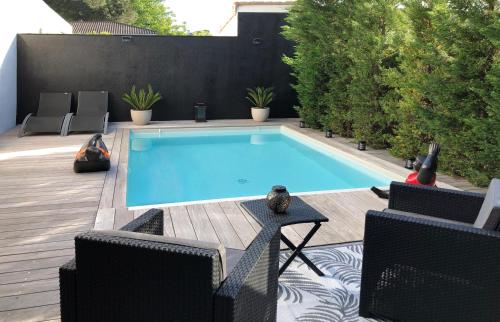 La Dolce Villa - Maison 100m2 avec piscine chauffée de mi mai à mi oct en fonction du temps et température à Bordeaux Caudéran