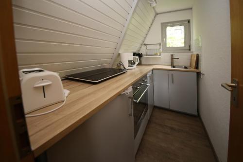 Konyha, Ferienhäuser Campingplatz (Ferienhauser Campingplatz) in Kinding