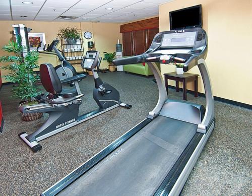 Holiday Inn Vicksburg an IHG Hotel - image 2