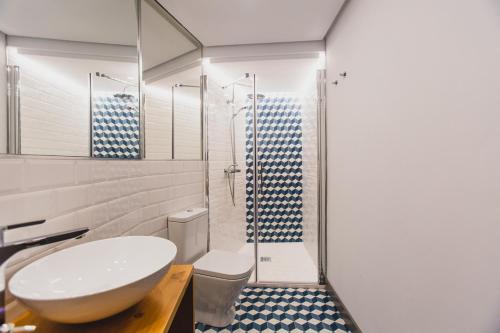 Two-Bedroom Apartment image 4