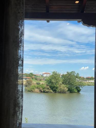 Thrassa Hotel - image 7