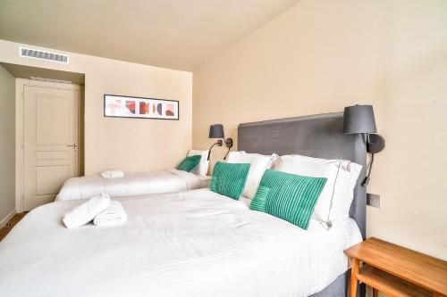 130 - Urban Brand New 110m2 Flat in Montorgueil - image 2