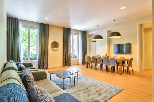 119 - Urban Spacious Apartment Sebastopol, Parigi