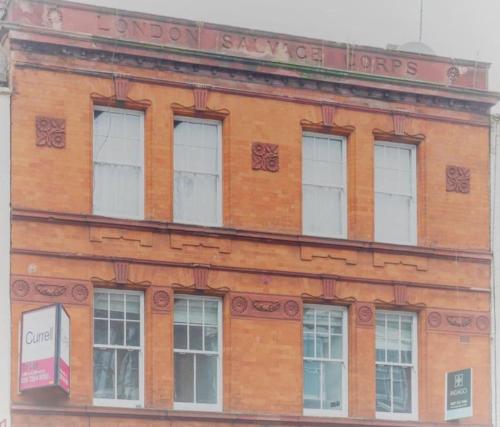 Chic Apt in Trendy Islington with Cafes, Restaurants & Angel Tube Station