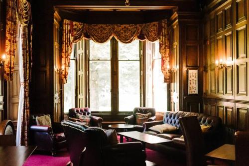 Pub/Lounge, Atholl Apartment - A Unique apartment in countryside park with WIFI and access to pool and bar in Dunkeld