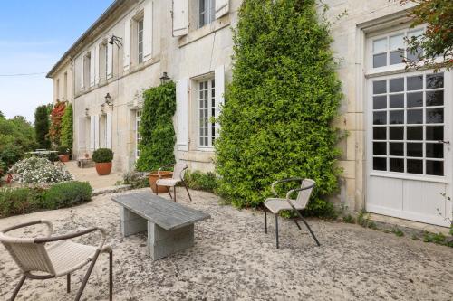 Maison de 4 chambres avec jardin et wifi a Julienne - Location saisonnière - Julienne