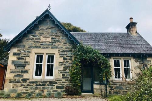 Erigmore Cottage - A cosy cottage located in a countryside park with WIFI and access to swimming pool and bar gîte à louer Mugdrum Island