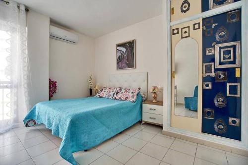 Cozy studio apartment near the beach 1