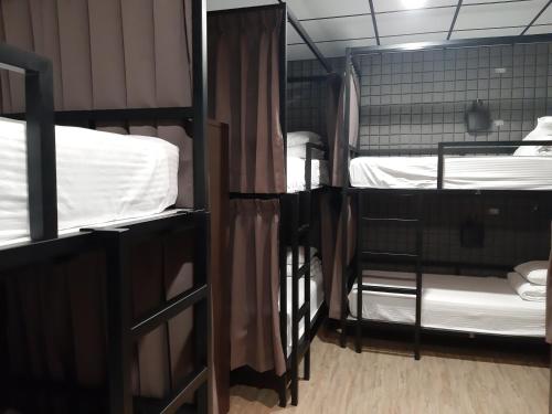 Quiet Hostel - Minquan Inn – Tainan, LA