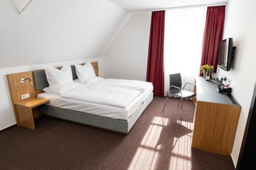 1 queen bed