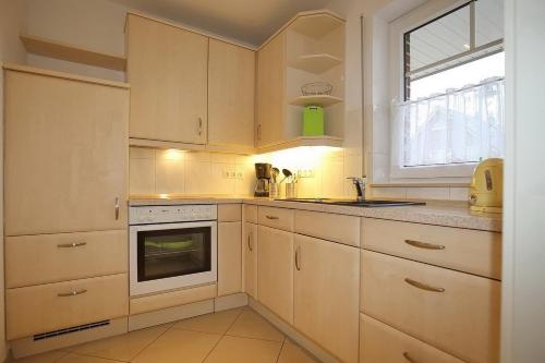 Sanddornweg Wohnung 13 b 89m von Ahornweg entfernt