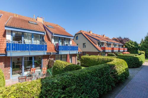 Apartment with Terrace image 8