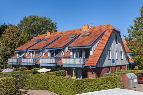 Apartment with Terrace image 7