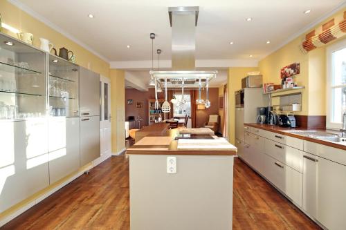 ห้องครัว, Ferienhaus Elfert in บัด โดเบรัน