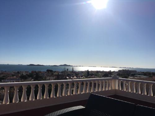Casa Grande con Piscina Privada y vistas al Mar. 4-8 people.