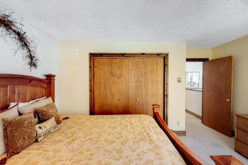 Bachman Village - image 9