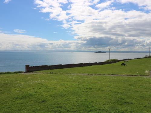 Seascape in เพตตีเคอร์