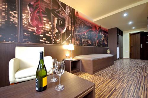 ทัศนียภาพภายนอกโรงแรม, Corvin Apartman in กียูลา