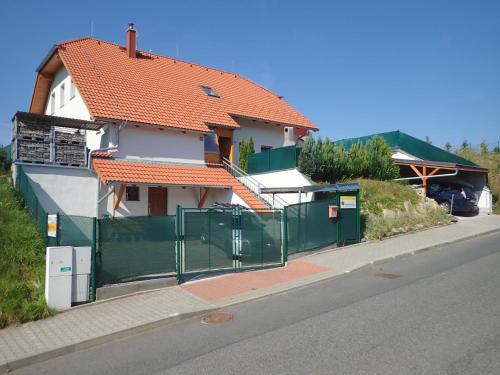 ทัศนียภาพภายนอกโรงแรม, Apartmany Fialka in คาสเปอร์สเกโฮรี