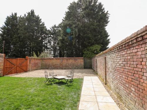 The Pool House gîte à louer Burston