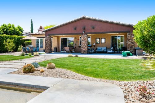 Luxury on the Lake Rancho Mirage - image 5
