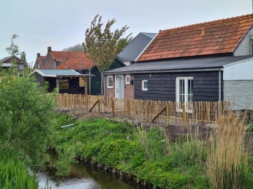 Schwone Diekhuusje - Vakantiewoning aan de Noordzeekust