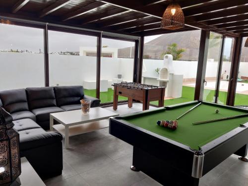 Villa Lanzarote Deluxe ***** - image 9