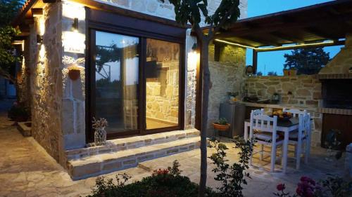 Studio Eleni - Oasis holiday houses