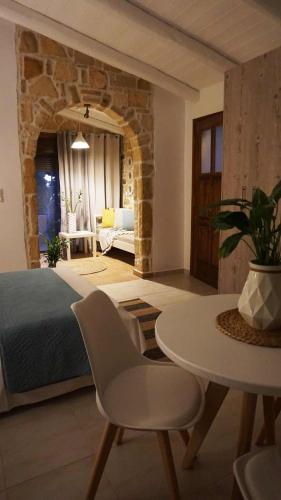 Studio Eleni - Oasis holiday houses