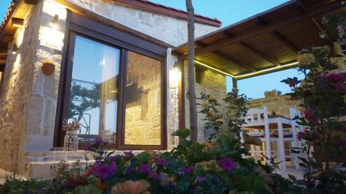 Studio Eleni - Oasis holiday houses