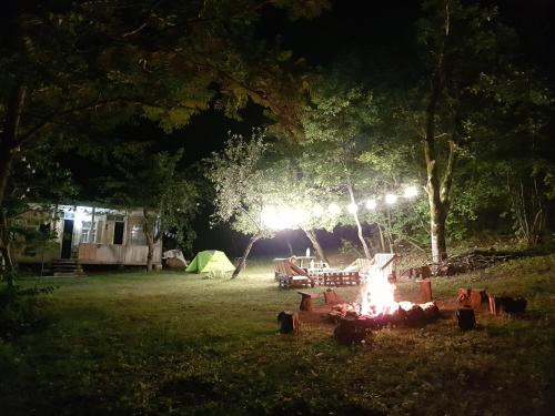 Sveri Adventure Camp - Hotel - Chiatʼura