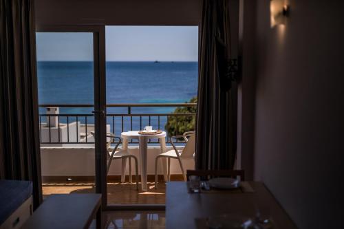 Apartamentos Bossa Bay - MC Apartamentos Ibiza - image 14