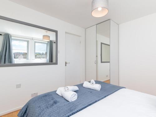 Bright modern one bed apartment - Bath city centre - Pass the Keys, Bath (photo 6)