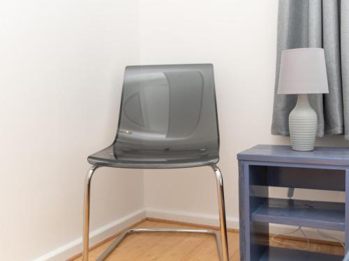 Bright modern one bed apartment - Bath city centre - Pass the Keys, Bath (photo 10)