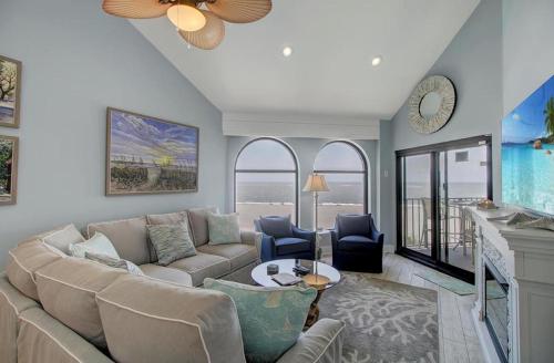 518 Seascape - main image