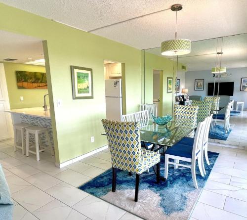 Sanibel Siesta On The Beach Unit 210 Condo - image 4