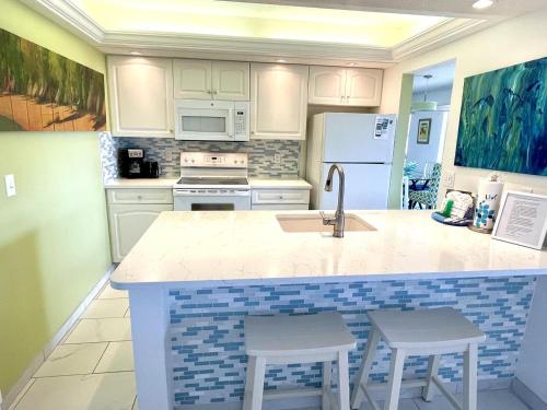 Sanibel Siesta On The Beach Unit 210 Condo - image 11