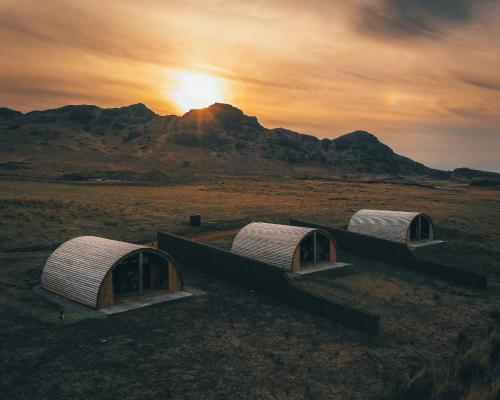 Iekārtas, Volcano Cabins in Kilchoan