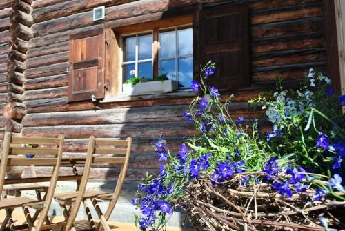 Hof Surri in Stels, Schweiz