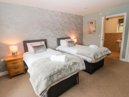 Beeley Matlock - image 11