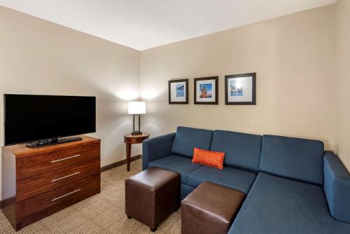 Comfort Inn & Suites Virginia Beach-Norfolk Airport - image 14