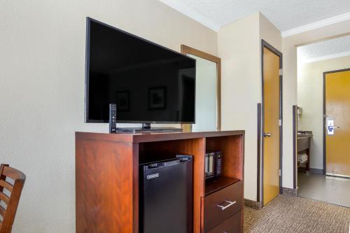 Comfort Inn Hoffman Estates – Schaumburg - main image