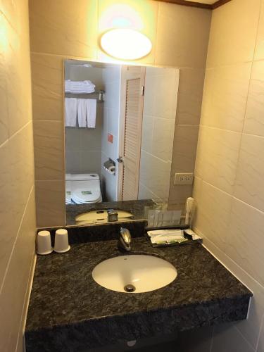 キンスワイ ホテル11