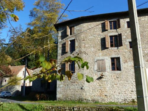 Gîte Saint-Nicolas-des-Biefs, 4 pièces, 6 personnes - FR-1-489-202 gîte à louer Bois de l'Assise