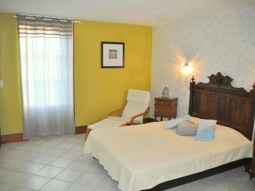 Gîte Saint-Pourçain-sur-Sioule 4 pièces 6 personnes - FR-1-489-179 - image 4