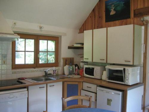 Gîte Saint-Viâtre 2 pièces 3 personnes - FR-1-491-271 - image 2