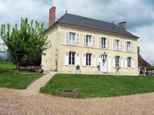 Gîte Laleu, 6 pièces, 10 personnes - FR-1-497-46