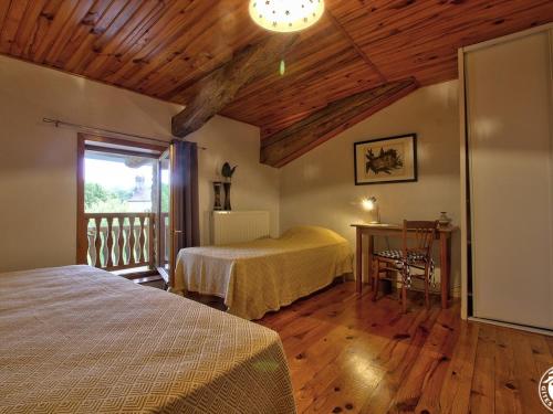 Gîte Jujurieux, 7 pièces, 15 personnes - FR-1-493-317 gîte à louer Saint-Jean-le-Vieux