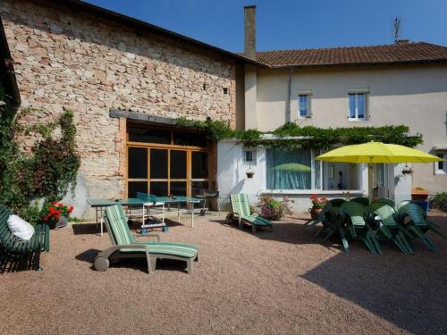 Gîte Le Bouchaud, 5 pièces, 7 personnes - FR-1-489-206 cottage Digoin