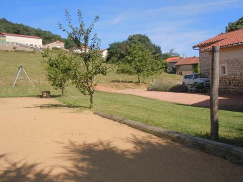 Gîte Chirassimont, 7 pièces, 14 personnes - FR-1-496-65